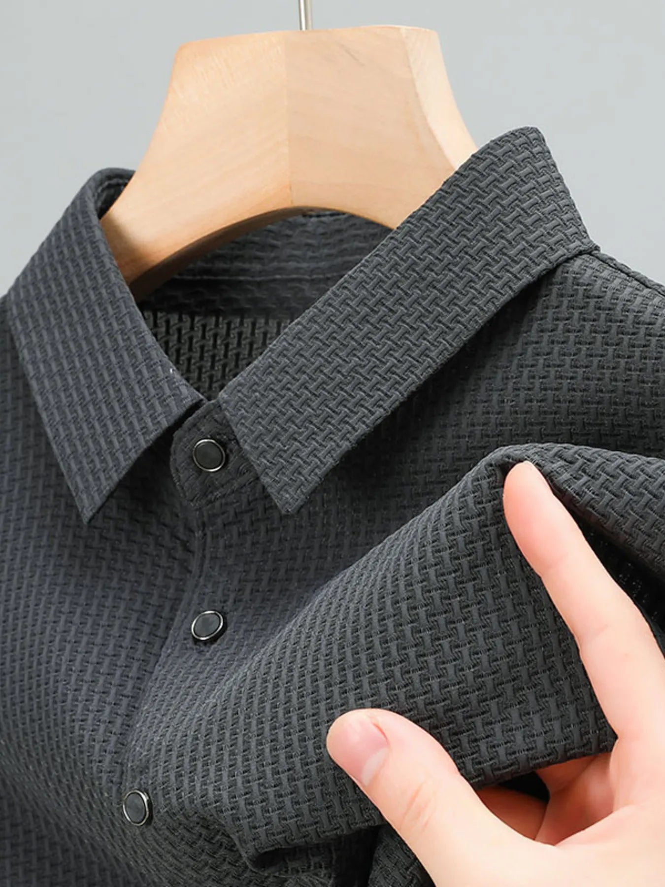 d8f00a34bd46405da5acf9bb079f082e-Max-Origin